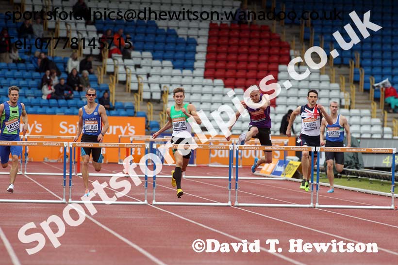Niall Flannery (Newham) 400 metres hurdles, 2014 Sainsbury's British Championships. Photo: David T. Hewitson/Sports for All Pics